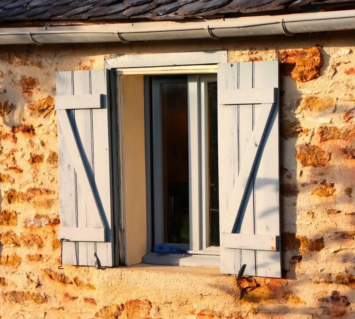 Les Maisons D'En Haut & Piscine A Debordement Chauffee Saint-Remy  0*, Saint-Remy (Aveyron) Francie